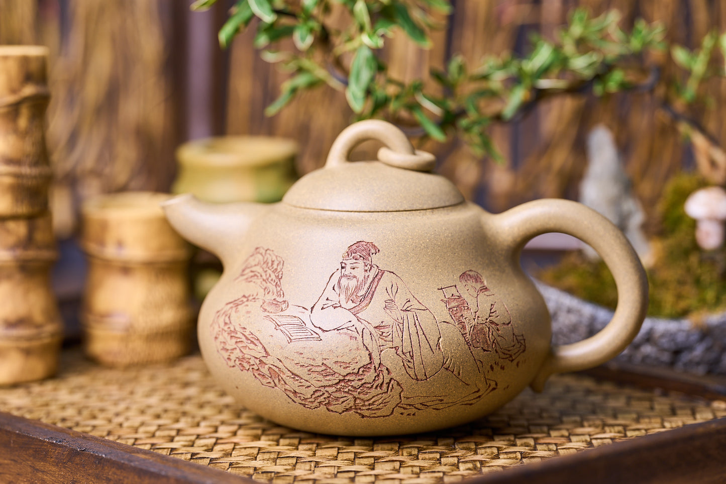 Duan Clay Hu Lu ティーポット、高級職人 Chu GuoFeng 储国峰によって彫刻されました。