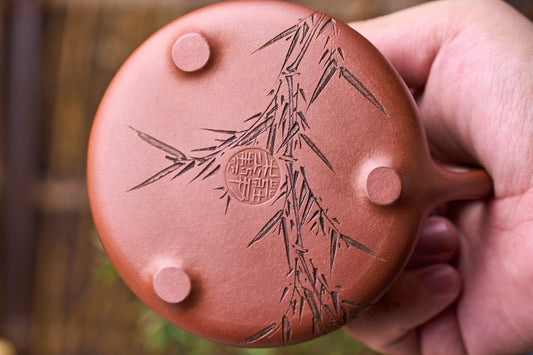 The Subtle Art of Tea and Ink: How Chinese Literati Painted Their Teaware