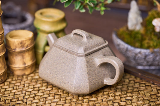 The Hidden Geometry: How Ancient Chinese Tea Masters Used Mathematical Principles in Teaware Design